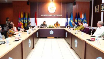 15 Unpatti Ambon Dubes Selandia Baru