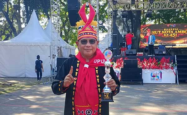 Walkot BE Juara Biliar HUT ke 451 Kota Ambon