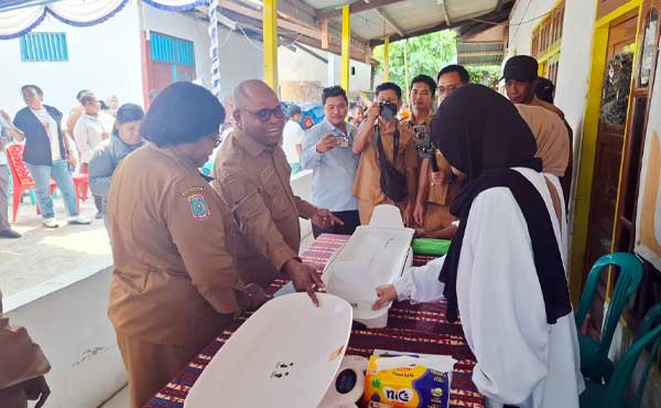 Resmikan Posyandu EGAT Kairos, Wali Kota Sorong Harapkan Ini 1 Walkot SL Resmi Posyandu EGAT Kairos