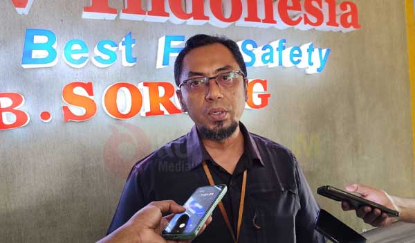 Kabut Asap di Sorong Ganggu Aktivitas Penerbangan, Sejumlah Pesawat Dialihkan 2 Hery Purnomo Manager Operasi Tower 1 AirNav Indonesia Cabang Sorong