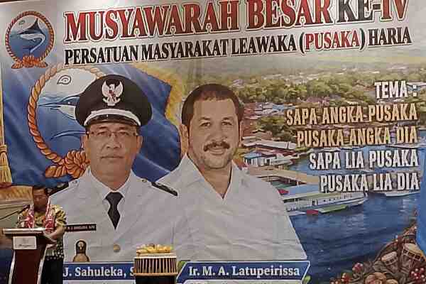 Kapolresta Ambon Ajak Pusaka Haria Perkuat Persaudaraan dan Jaga Kamtibmas 9 IMG 20261024 114153