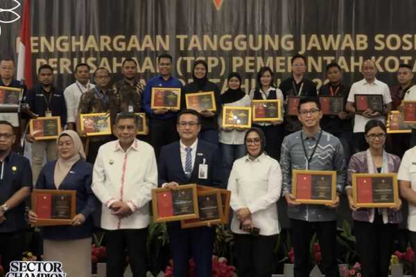 Bandara Pattimura Raih CSR Award dari Pemkot Ambon 9 IMG 20261030 075006