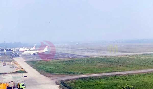 Kabut Asap di Sorong Ganggu Aktivitas Penerbangan, Sejumlah Pesawat Dialihkan