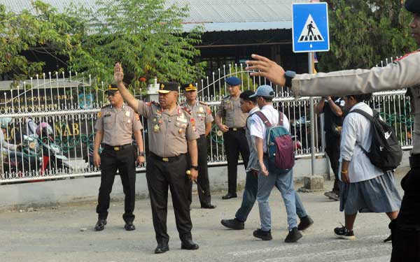 Kapolda PT Atur Lalu lintas Pemibina Upacara