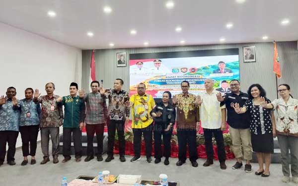 Kesbangpol PBD Fasilitasi Rakor Bersama FKPT, Perkuat Deteksi Dini Radikalisme 2 Kesbangpol PBD Rakor FKPT