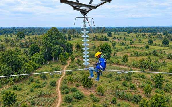 HLN ke 81: PLN Perkuat Peran Listrik Sebagai Penggerak Kemandirian Bangsa 3 PLN Perkuat Peran Listrik Jaga Kemandirian Bangsa3