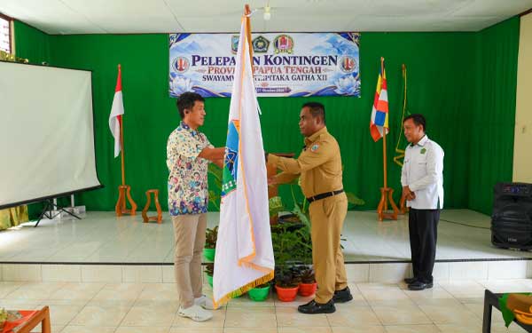 Pemprov PT lepas Koningen Swayamvara Tripitaka Gatha