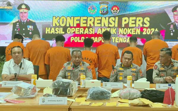 Polda Papua Tengah Ungkap 9 Kasus Narkotika: 13 Tersangka-BB Sabu hingga Miras Lokal