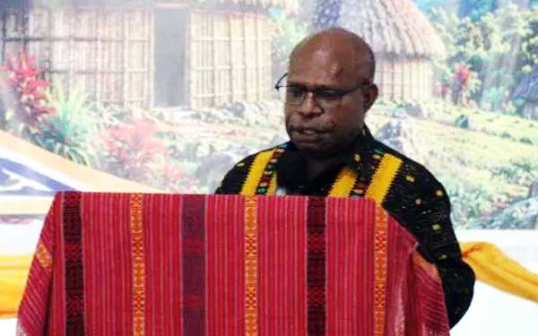 UNIKA Fajar Timur Papua Alo Giyai